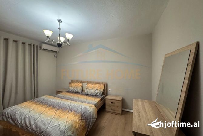 Shtepi me qera Apartament ne Tirane, 3+1, Mobilimi E mobiluar, Pagesa 699  Euro.