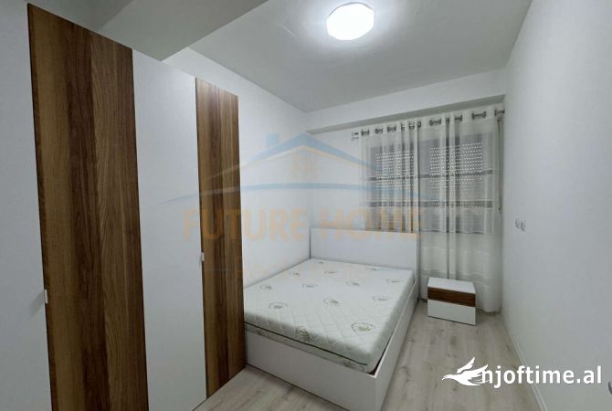 Shtepi me qera 2+1 ne Tirane - 549 Euro
