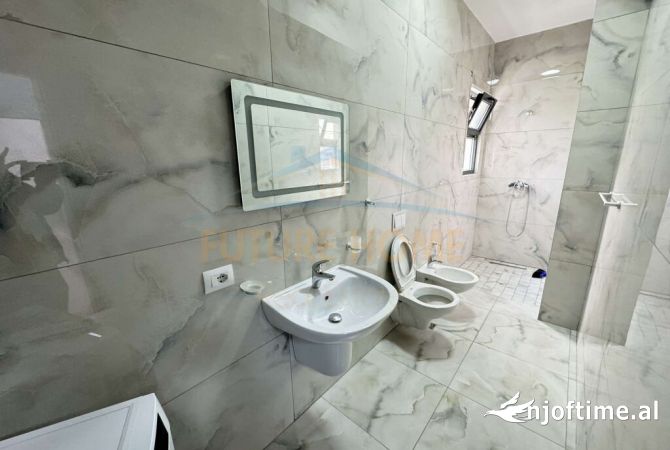 Shtepi me qera Apartament ne Tirane, 2+1, Mobilimi E mobiluar, Pagesa 549  Euro.