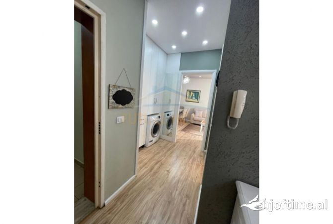 Shtepi me qera 1+1 ne Tirane - 599 Euro