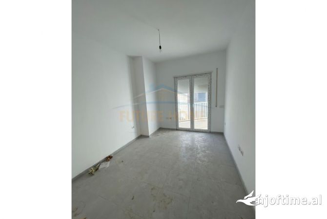 Shtepi ne shitje 2+1 ne Tirane - 214,000 Euro
