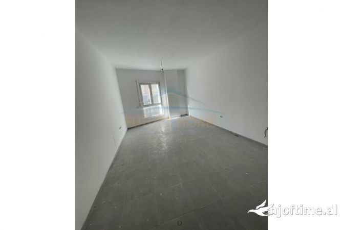 Shtepi ne shitje 2+1 ne Tirane - 214,000 Euro