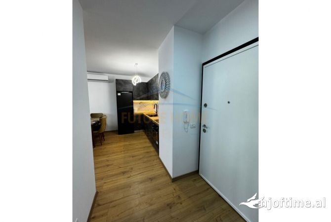 Shtepi me qera Apartament ne Tirane, 1+1, Mobilimi E mobiluar, Pagesa 599  Euro.