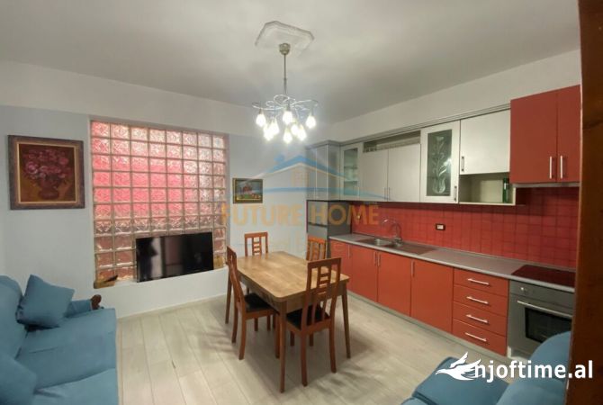 Shtepi me qera 2+1 ne Tirane - 649 Euro