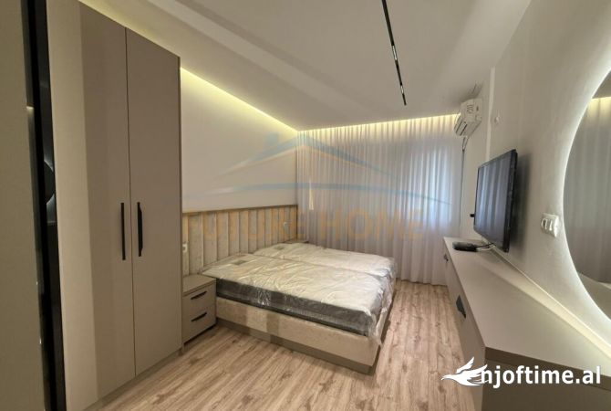 Shtepi me qera Apartament ne Tirane, 2+1, Mobilimi E mobiluar, Pagesa 699  Euro.