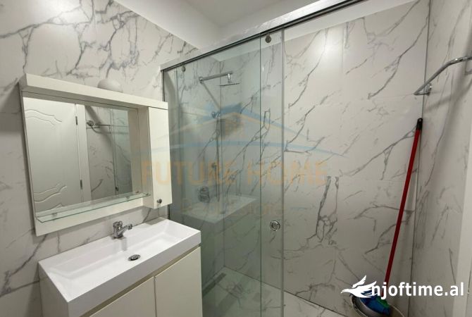 Shtepi me qera Apartament ne Tirane, 2+1, Mobilimi E mobiluar, Pagesa 699  Euro.