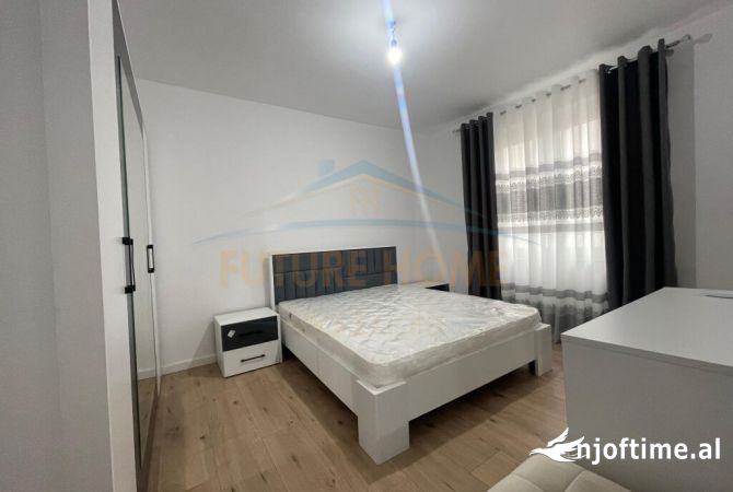 Shtepi me qera 2+1 ne Tirane - 699 Euro