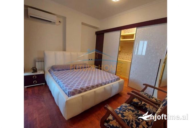 Shtepi me qera Apartament ne Tirane, 2+1, Mobilimi E mobiluar, Pagesa 1,000  Euro.