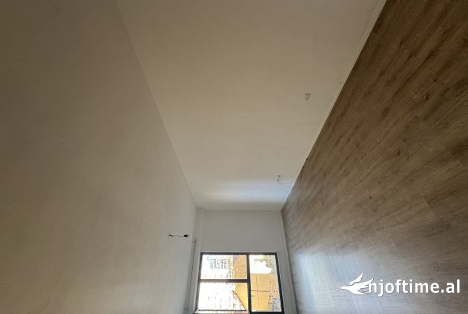 Shtepi me qera 1+1 ne Tirane - 399 Euro