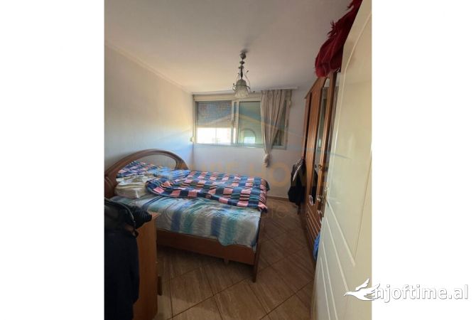 Shtepi ne shitje 1+1 ne Tirane - 102,990 Euro