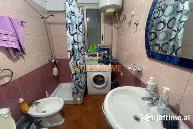 Shtepi ne shitje Apartament ne Tirane, 1+1, Mobilimi E mobiluar, Pagesa 105,000  Euro.