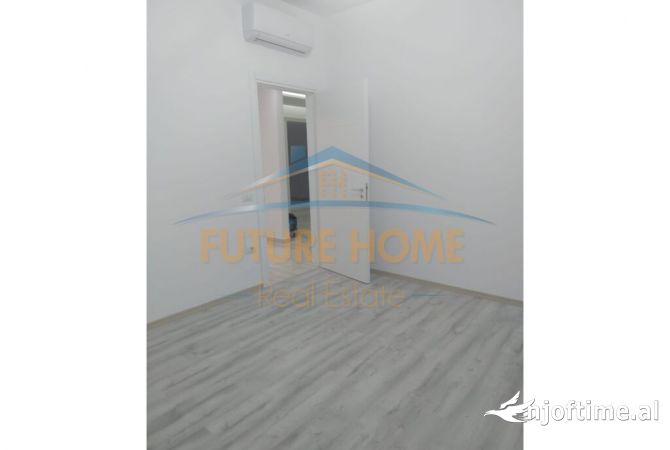 Shtepi me qera Apartament ne Tirane, 2+1, Mobilimi Pjeserisht e mobiluar, Pagesa 600  Euro.