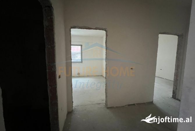 Shtepi ne shitje 2+1 ne Tirane - 198,000 Euro
