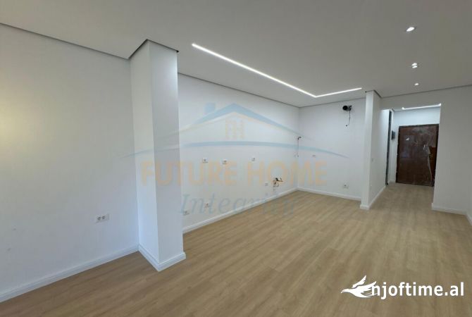 Shtepi ne shitje Apartament ne Tirane, 3+1, Mobilimi Bosh, pa mobiluar, Pagesa 537,000  Euro.