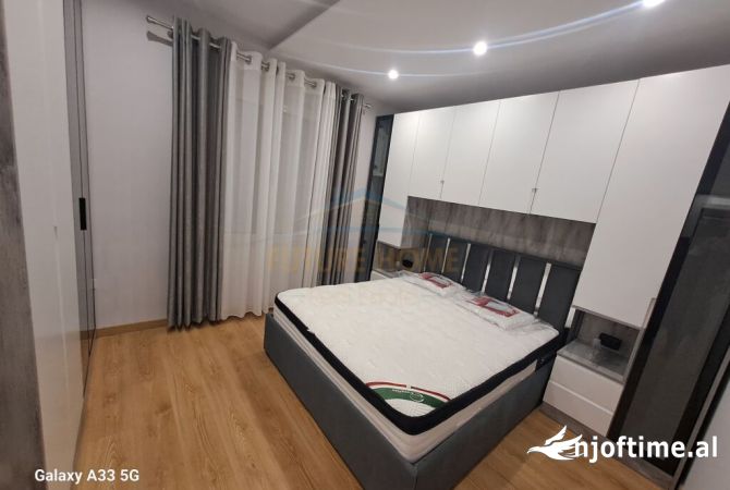 Shtepi me qera 2+1 ne Tirane - 650 Euro