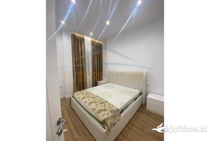 Shtepi me qera Apartament ne Tirane, 1+1, Mobilimi E mobiluar, Pagesa 500  Euro.