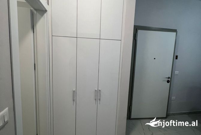 Shtepi me qera Apartament ne Tirane, 1+1, Mobilimi E mobiluar, Pagesa 600  Euro.