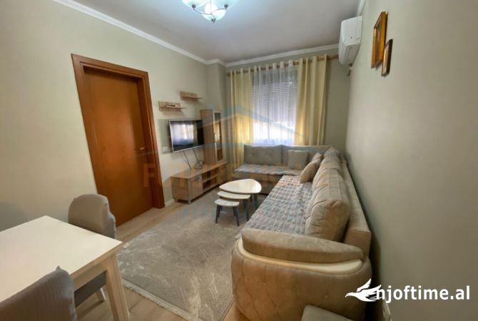 Shtepi me qera 1+1 ne Tirane - 500 Euro