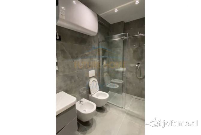 Shtepi me qera Apartament ne Tirane, 2+1, Mobilimi E mobiluar, Pagesa 800  Euro.