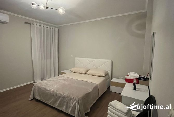 Shtepi me qera 1+1 ne Tirane - 700 Euro