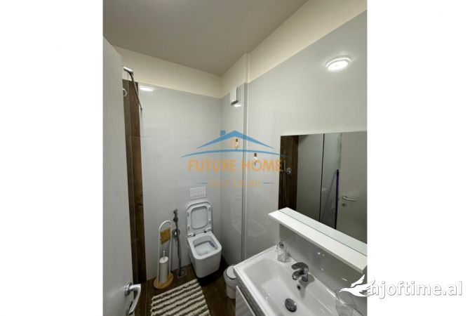 Shtepi me qera Apartament ne Tirane, 1+1, Mobilimi E mobiluar, Pagesa 750  Euro.