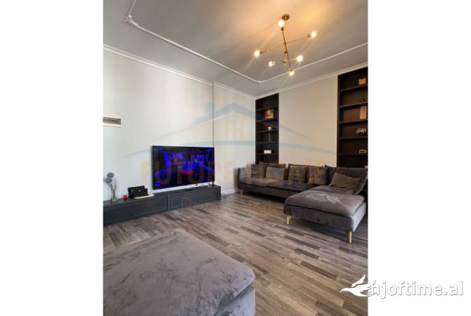 Shtepi ne shitje 2+1 ne Tirane - 205,000 Euro