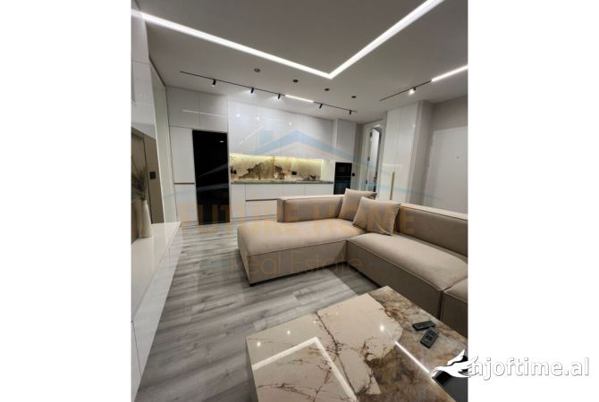 Shtepi me qera Apartament ne Tirane, 2+1, Mobilimi E mobiluar, Pagesa 2,300  Euro.