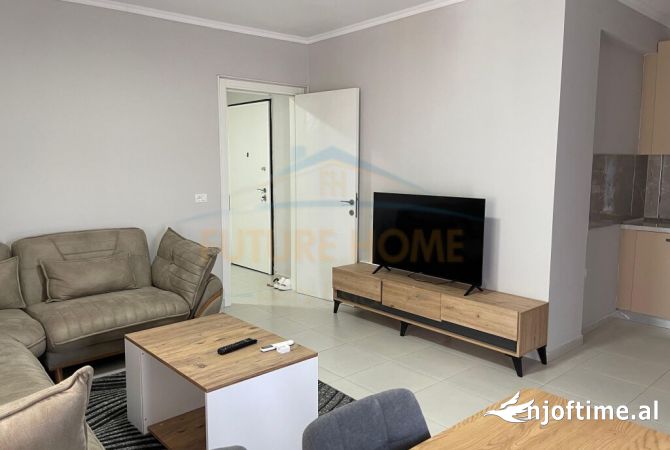 Shtepi me qera Apartament ne Tirane, 2+1, Mobilimi E mobiluar, Pagesa 750  Euro.