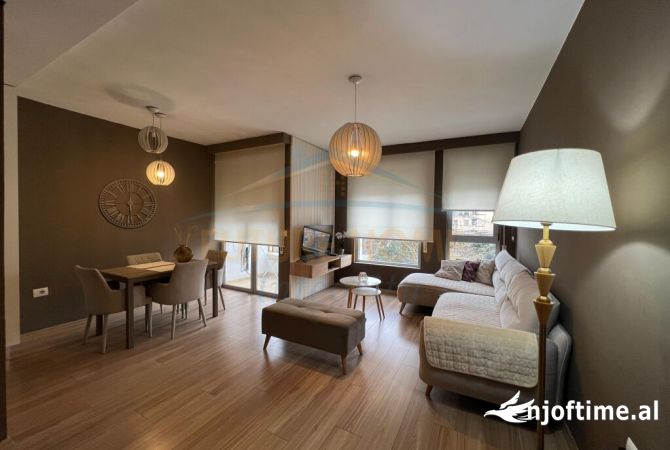 Shtepi me qera 2+1 ne Tirane - 650 Euro