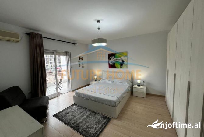 Shtepi me qera 2+1 ne Tirane - 880 Euro