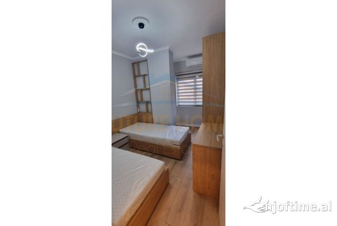 Shtepi me qera Apartament ne Tirane, 2+1, Mobilimi E mobiluar, Pagesa 600  Euro.