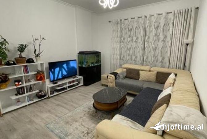 Shtepi me qera 1+1 ne Tirane - 650 Euro