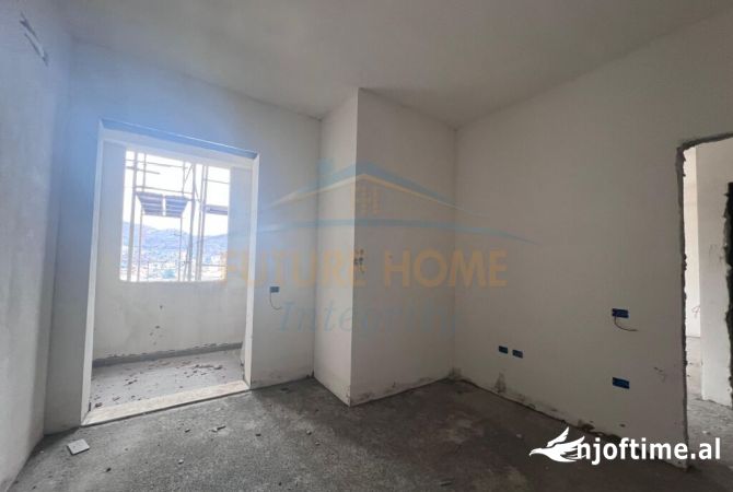 Shtepi ne shitje Apartament ne Tirane, 1+1, Mobilimi E mobiluar, Pagesa 110,500  Euro.