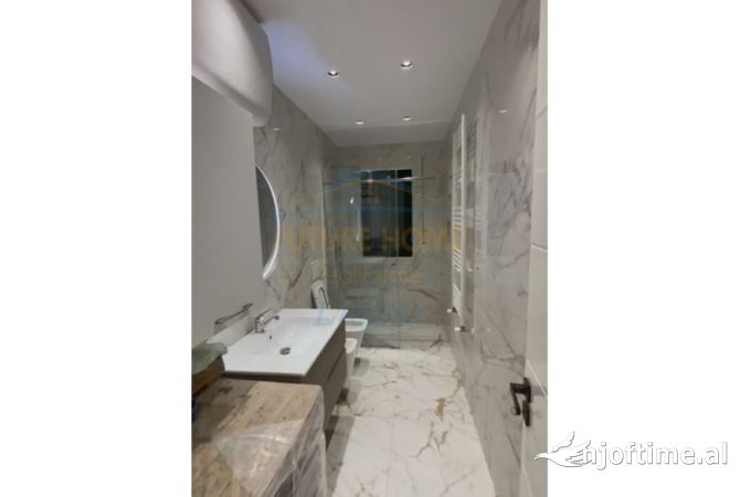 Shtepi me qera Apartament ne Tirane, 2+1, Mobilimi E mobiluar, Pagesa 800  Euro.