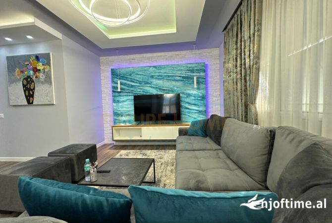 Shtepi me qera 2+1 ne Tirane - 750 Euro