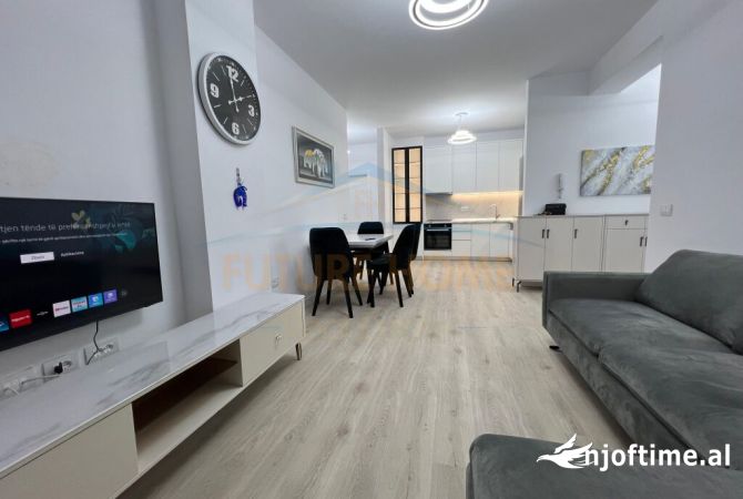 Shtepi me qera 2+1 ne Tirane - 550 Euro