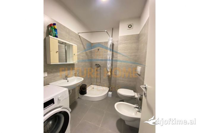 Shtepi ne shitje Apartament ne Tirane, 2+1, Mobilimi Pjeserisht e mobiluar, Pagesa 217,000  Euro.