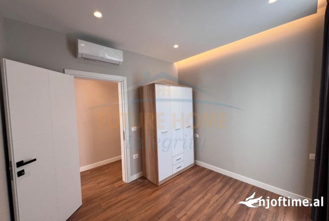 Shtepi me qera Apartament ne Tirane, 3+1, Mobilimi E mobiluar, Pagesa 850  Euro.