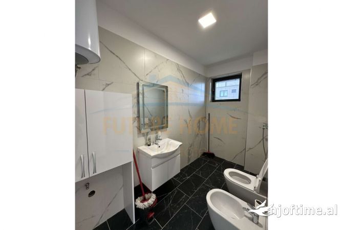 Shtepi me qera Apartament ne Tirane, 2+1, Mobilimi E mobiluar, Pagesa 600  Euro.