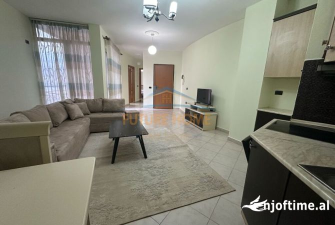 Shtepi me qera 1+1 ne Tirane - 380 Euro