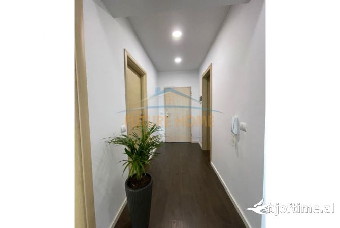 Shtepi ne shitje Apartament ne Tirane, 1+1, Mobilimi E mobiluar, Pagesa 155,000  Euro.