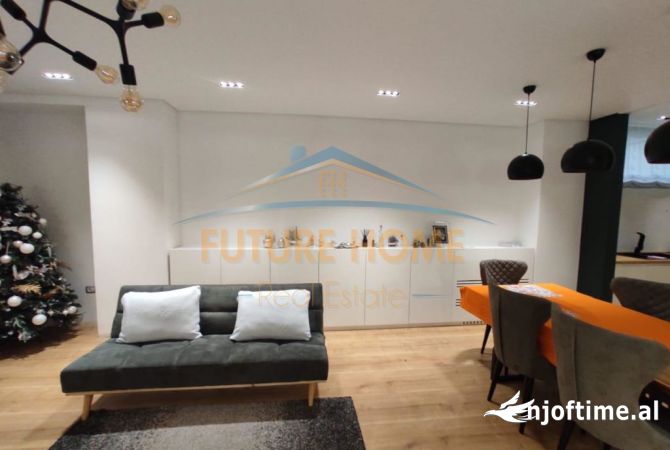 Shtepi ne shitje Apartament ne Tirane, 2+1, Mobilimi E mobiluar, Pagesa 420,000  Euro.