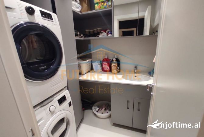 Shtepi ne shitje Apartament ne Tirane, 2+1, Mobilimi E mobiluar, Pagesa 420,000  Euro.