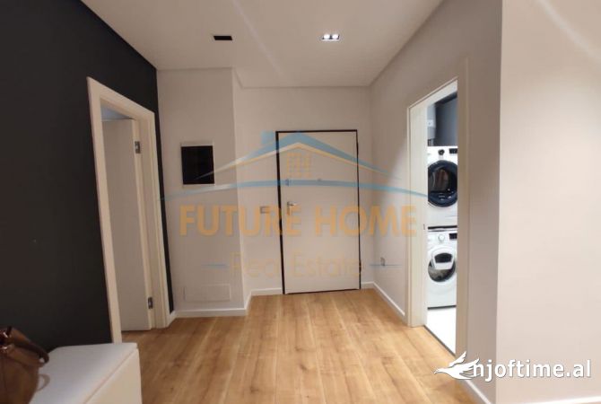 Shtepi ne shitje Apartament ne Tirane, 2+1, Mobilimi E mobiluar, Pagesa 420,000  Euro.
