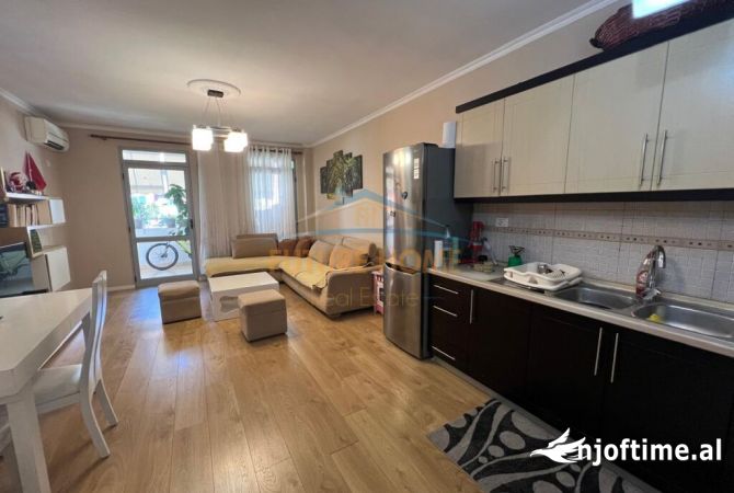 Shtepi ne shitje 2+1 ne Tirane - 149,000 Euro