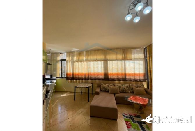 Shtepi ne shitje 1+1 ne Tirane - 130,000 Euro