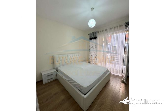 Shtepi me qera 2+1 ne Tirane - 600 Euro