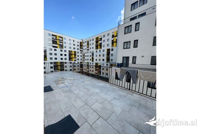 Shtepi ne shitje Apartament ne Tirane, 2+1, Mobilimi E mobiluar, Pagesa 210,000  Euro.