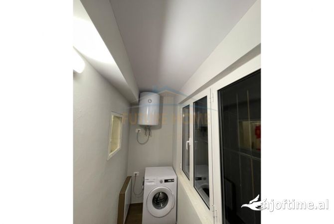 Shtepi me qera Apartament ne Tirane, 1+1, Mobilimi E mobiluar, Pagesa 600  Euro.