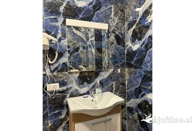 Shtepi ne shitje Apartament ne Durres, 1+1, Mobilimi E mobiluar, Pagesa 100,000  Euro.